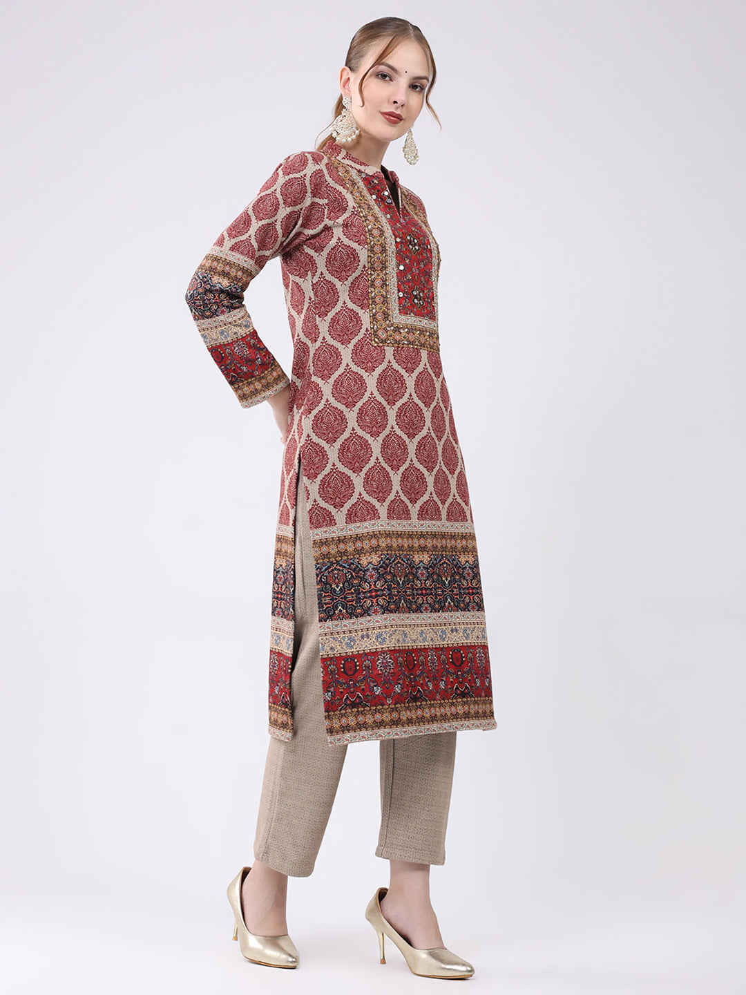 Women Maroon Printed Round Neck Full Sleeve Kurti Set for Winter