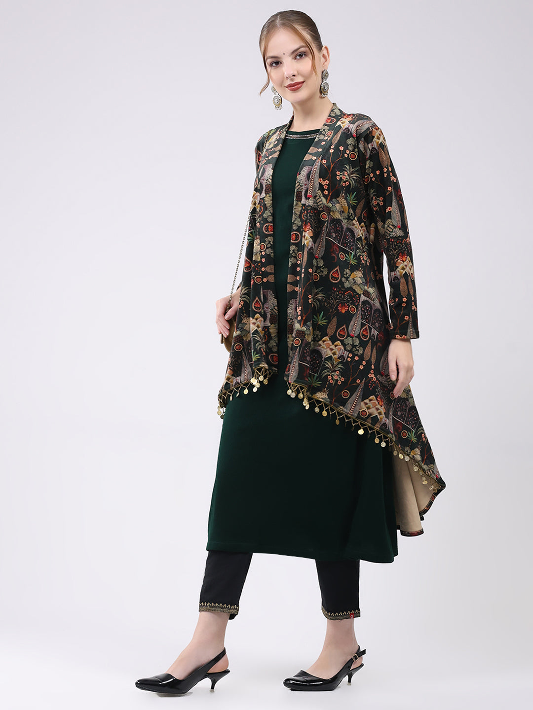Women Green Printed Round Neck Sleeveless Kurti with Shrug (2 Pc set)