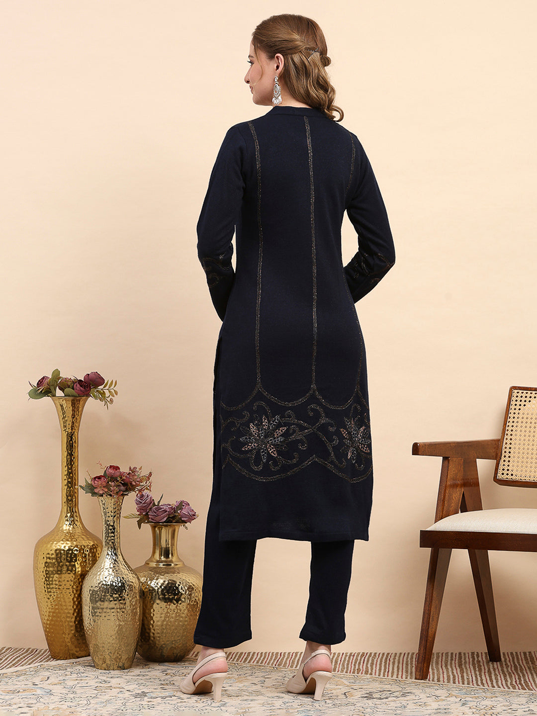 Women Navy Blue Printed Round Neck Full Sleeve Kurti Set for Winter