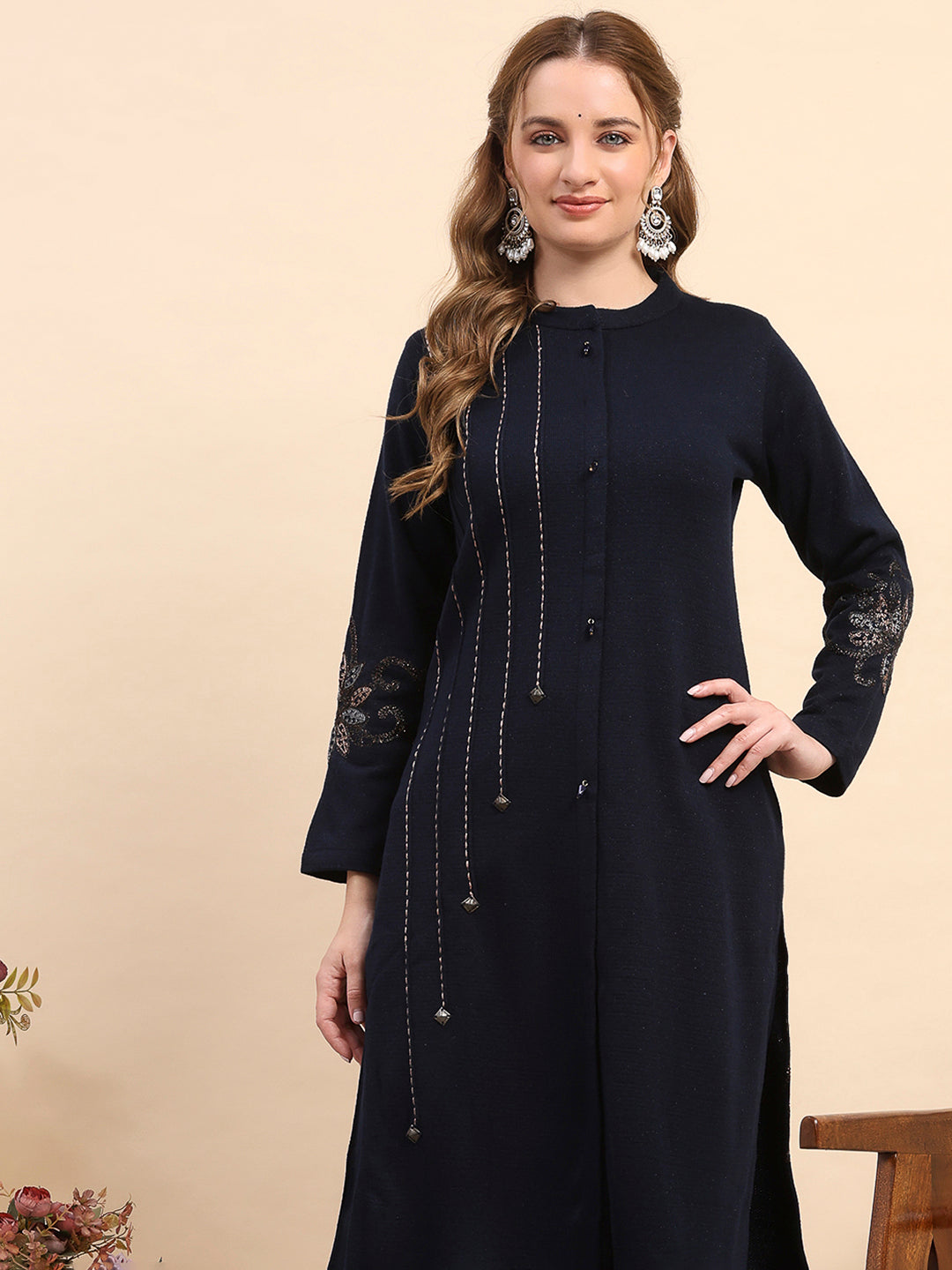 Women Navy Blue Printed Round Neck Full Sleeve Kurti Set for Winter