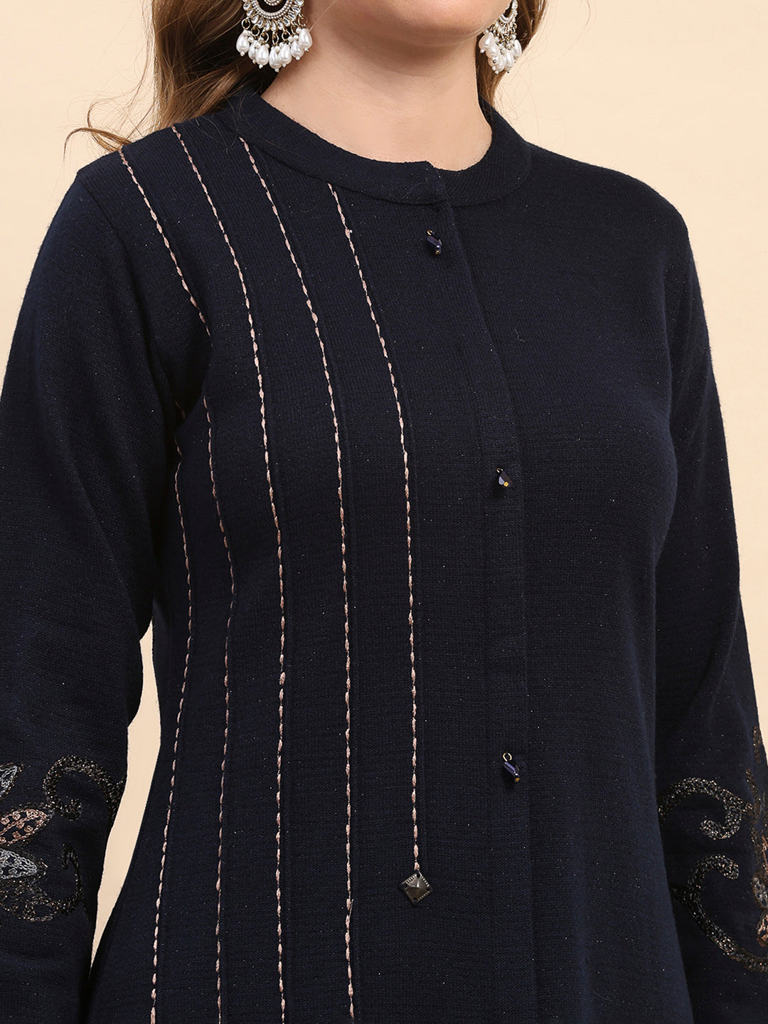 Women Navy Blue Printed Round Neck Full Sleeve Kurti Set for Winter