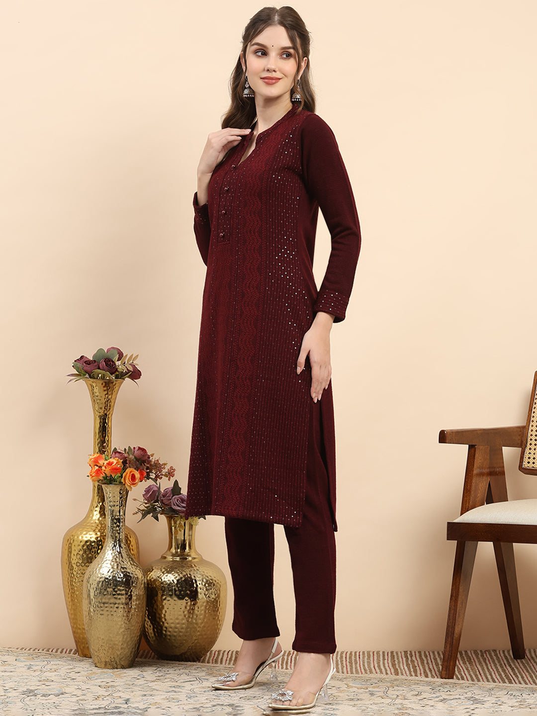Women Maroon Printed Round Neck Full Sleeve Kurti Set for Winter