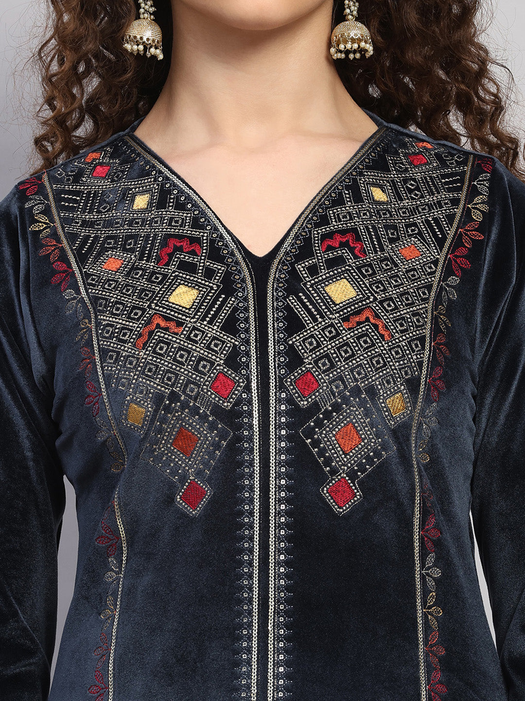 Women Grey Printed Round Neck Full Sleeve 3 Pc Kurti Set for Winter