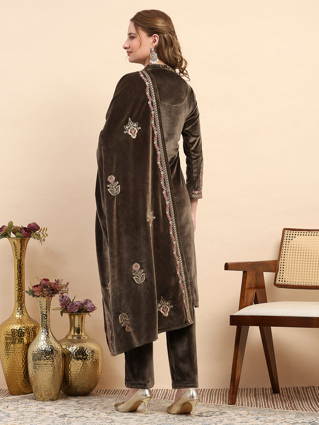 Women Brown Printed Round Neck Full Sleeve 3 Pc Kurti Set for Winter