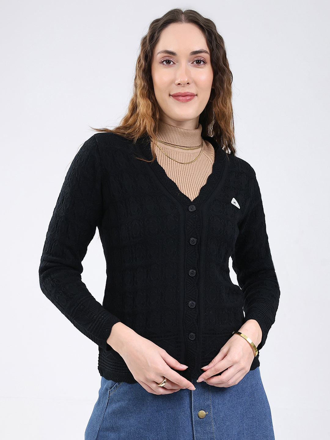 Women Black Self Design V Neck Full Sleeve Cardigan