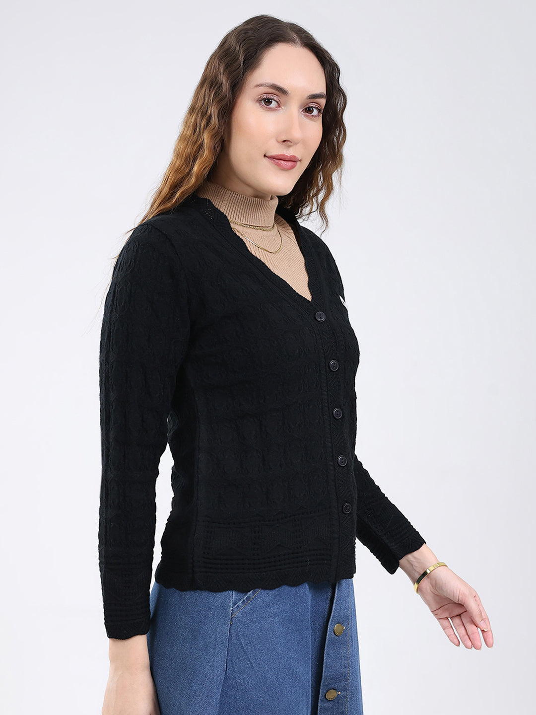 Women Black Self Design V Neck Full Sleeve Cardigan
