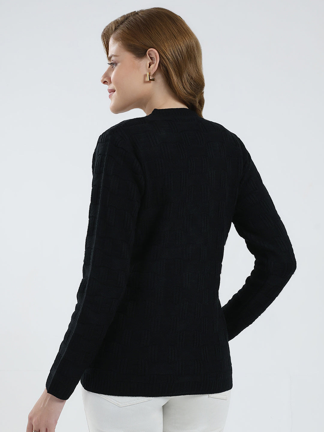 Women Black Self Design V Neck Full Sleeve Cardigan