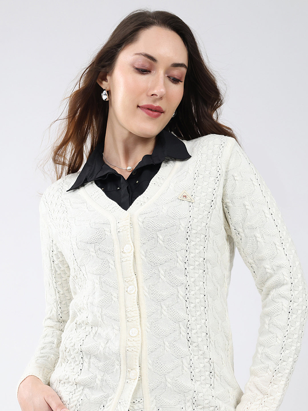Women Cream Self Design V Neck Full Sleeve Cardigan