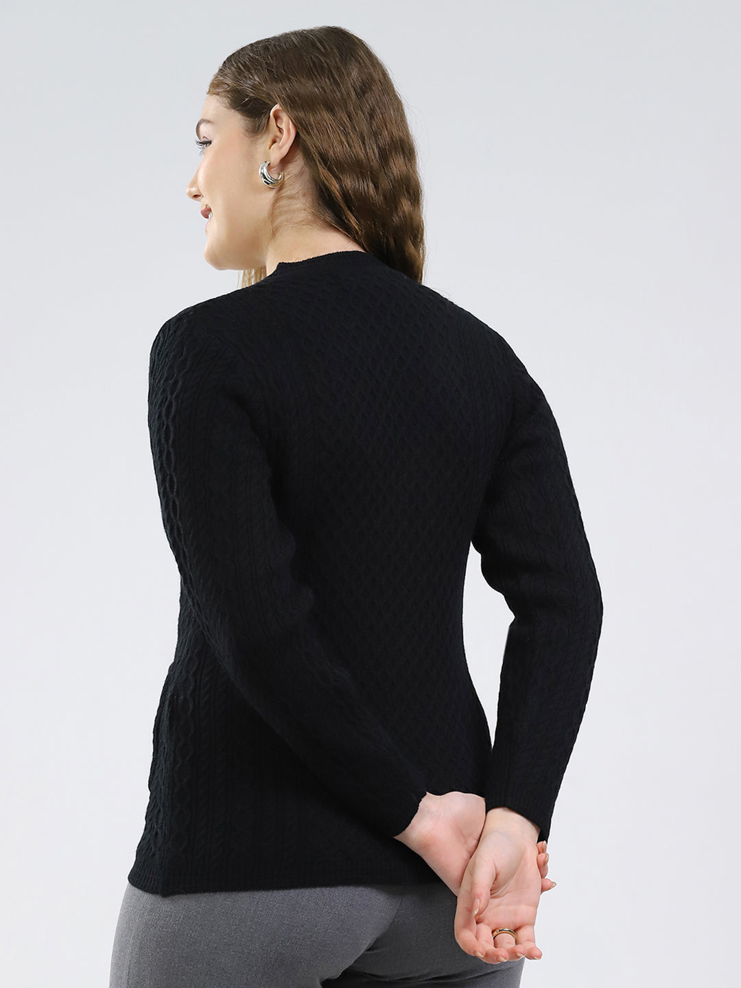 Women Black Self Design V Neck Full Sleeve Cardigan