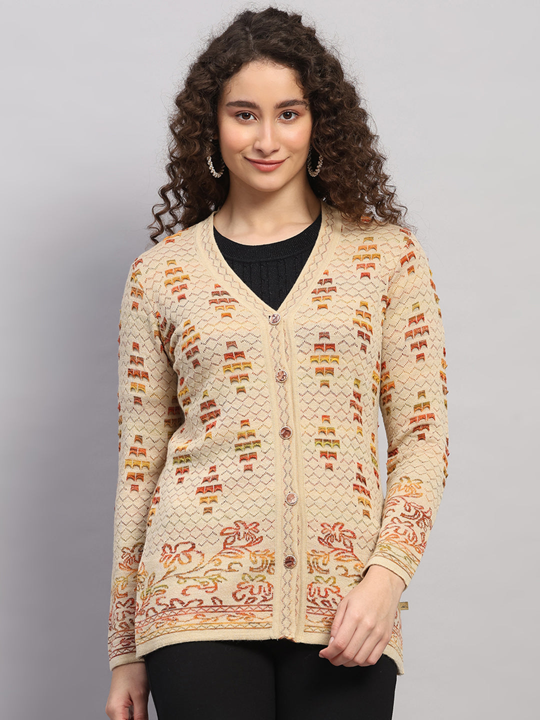 Women Beige Jaquard V Neck Full Sleeve Cardigan