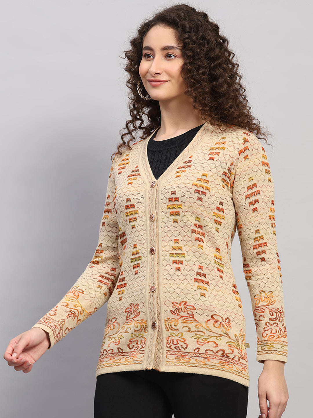Women Beige Jaquard V Neck Full Sleeve Cardigan