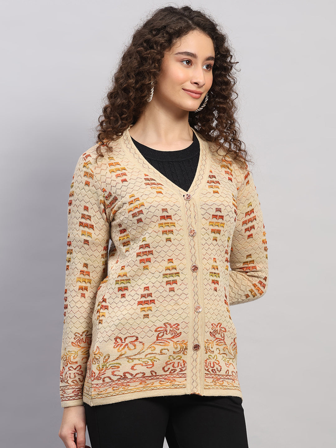 Women Beige Jaquard V Neck Full Sleeve Cardigan
