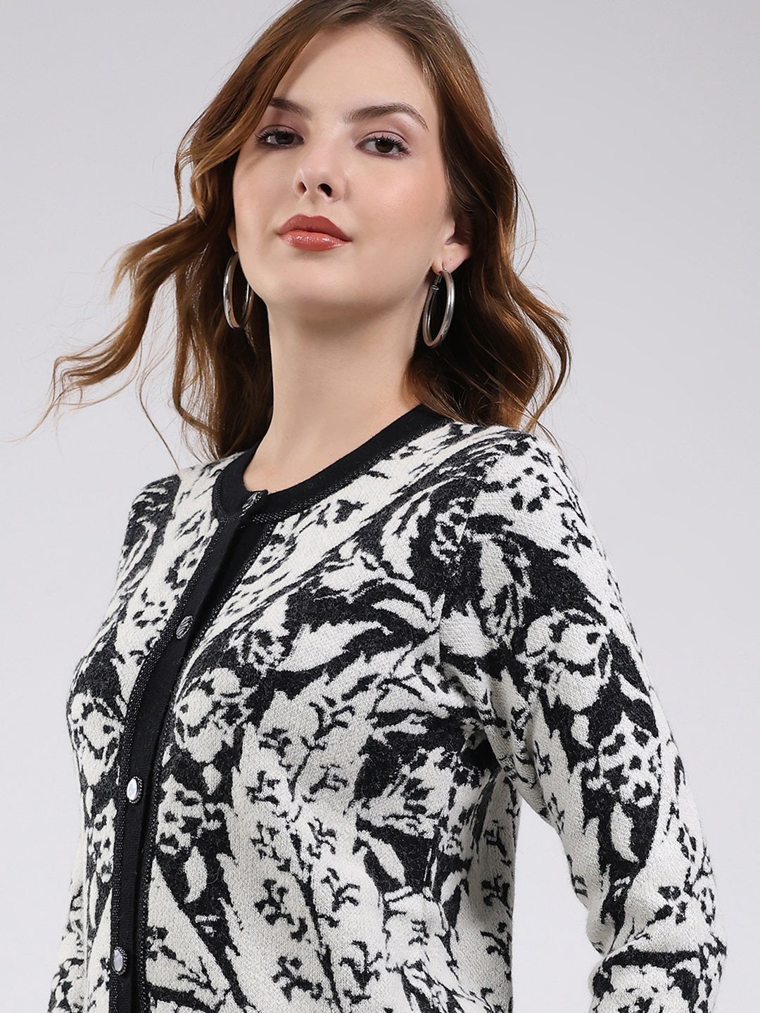 Women Off White Printed Round Neck Full Sleeve Cardigan