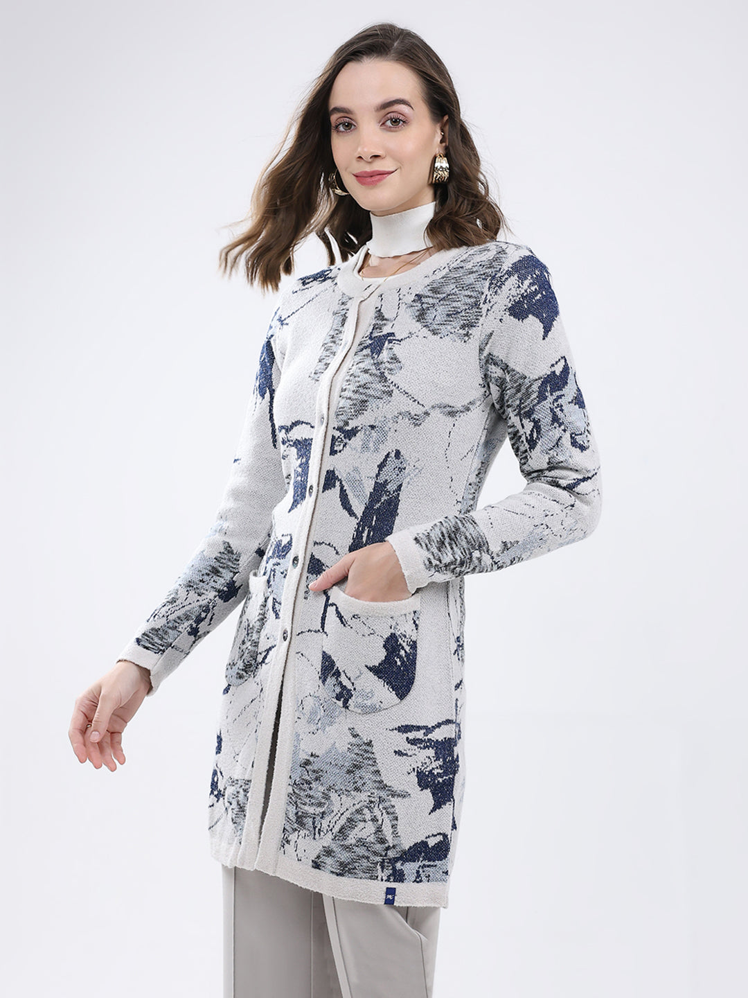 Women Grey Self Design Round Neck Full Sleeve Cardigan