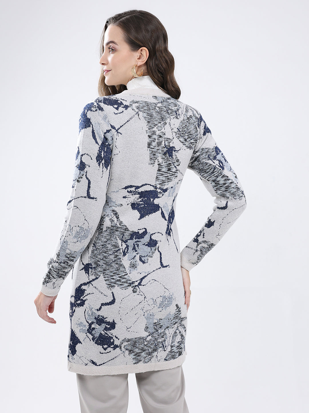 Women Grey Self Design Round Neck Full Sleeve Cardigan