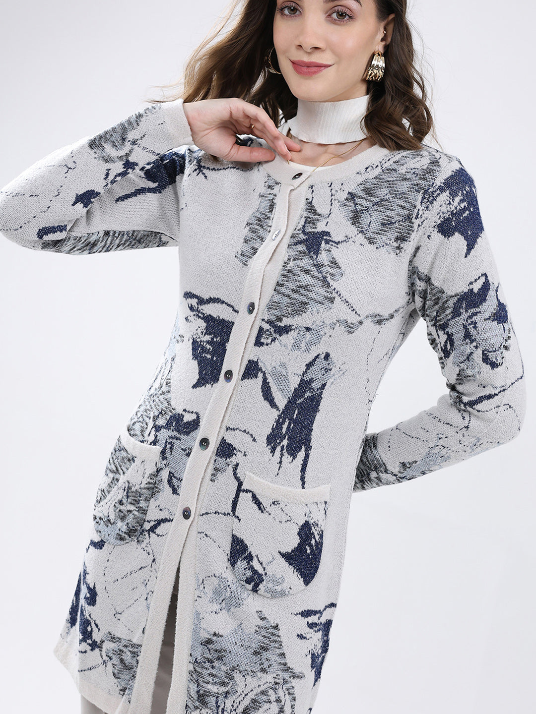 Women Grey Self Design Round Neck Full Sleeve Cardigan