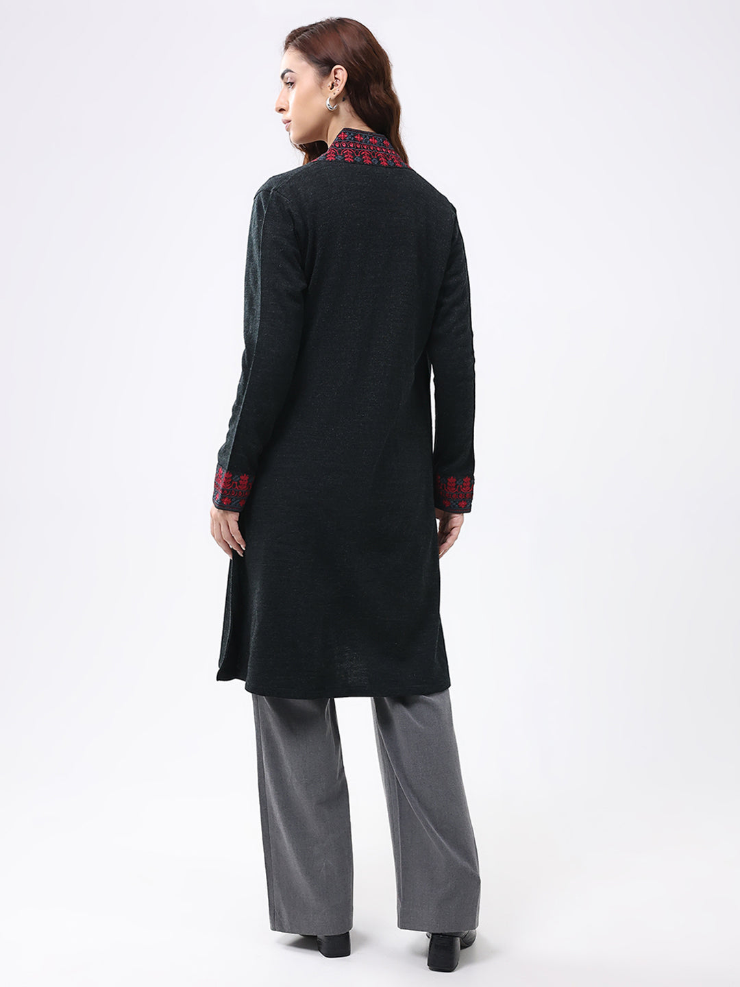 Women Black Self Design Collar Full Sleeve Cardigan