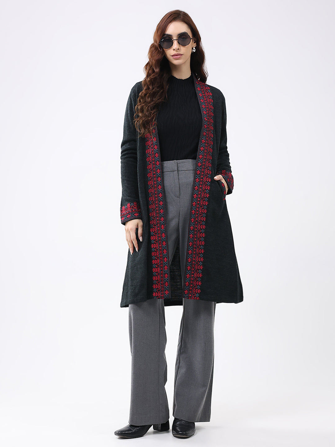 Women Black Self Design Collar Full Sleeve Cardigan