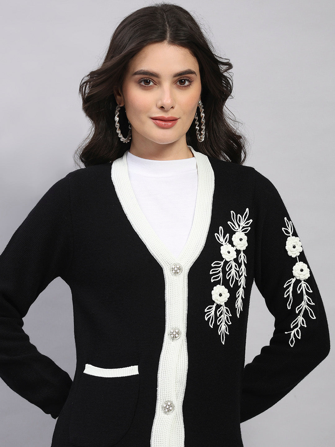 Women Black Self Design V Neck Full Sleeve Cardigan
