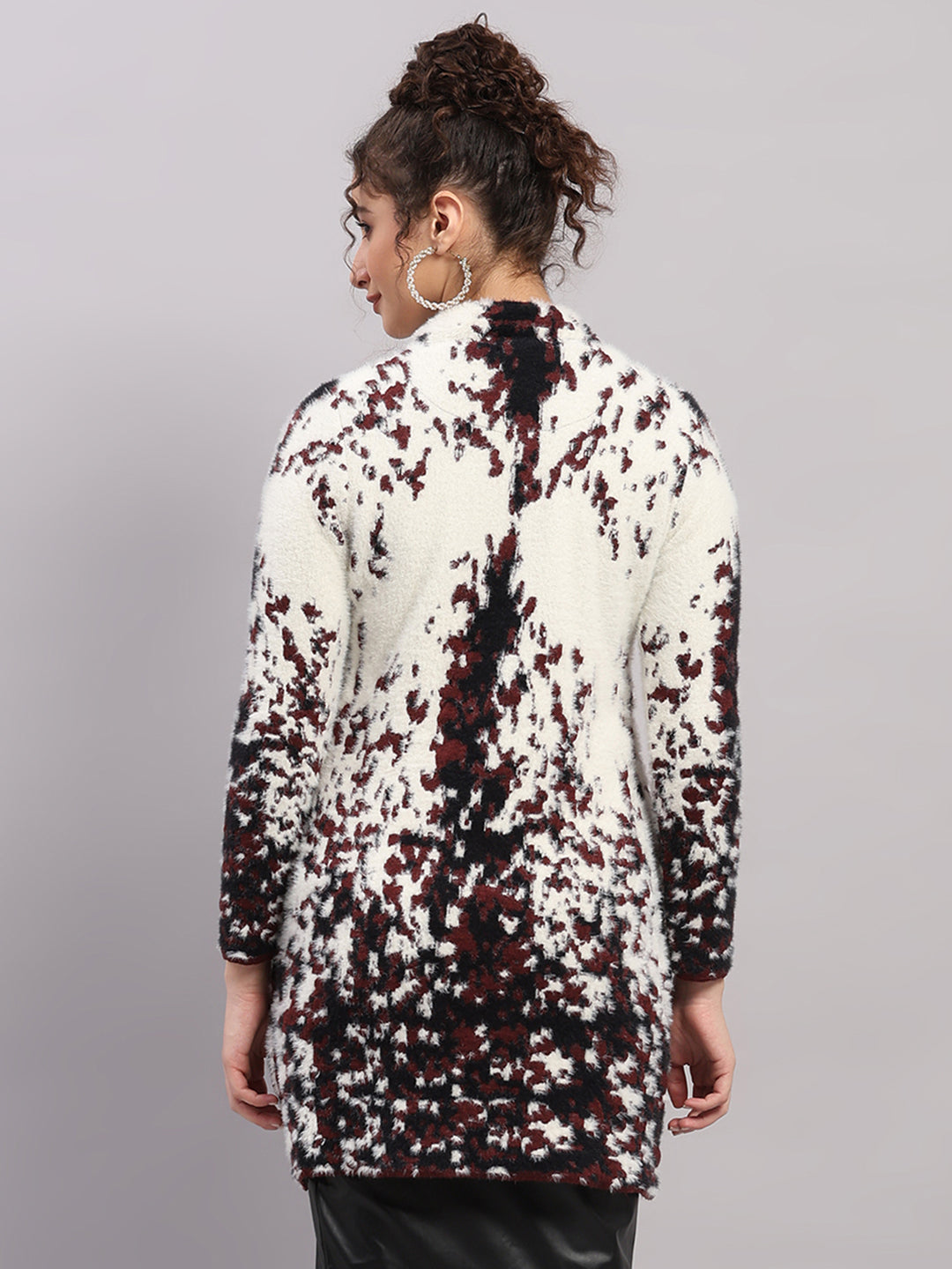 Women Multicolor Self Design Round Neck Full Sleeve Knitted Coat