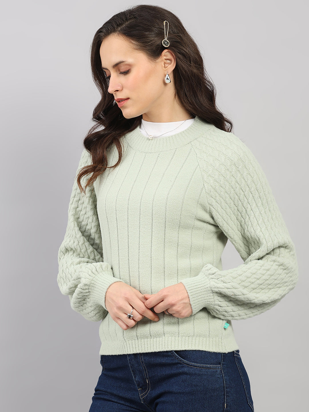Women Green Solid Round Neck Full Sleeve Winter Top