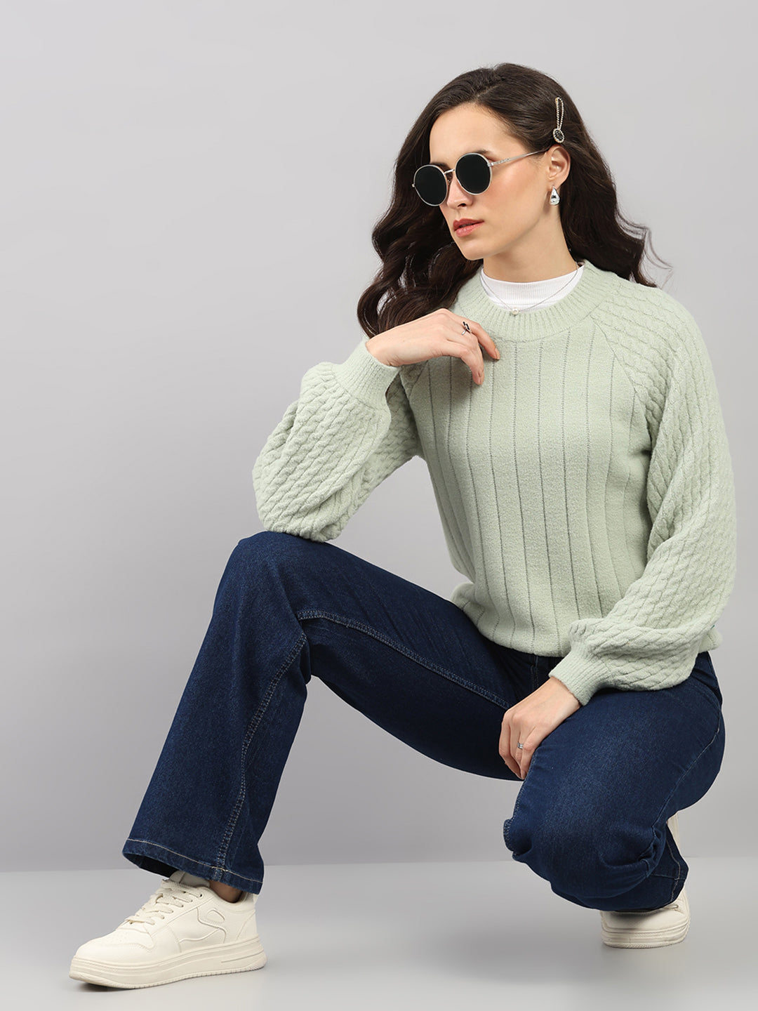 Women Green Solid Round Neck Full Sleeve Winter Top