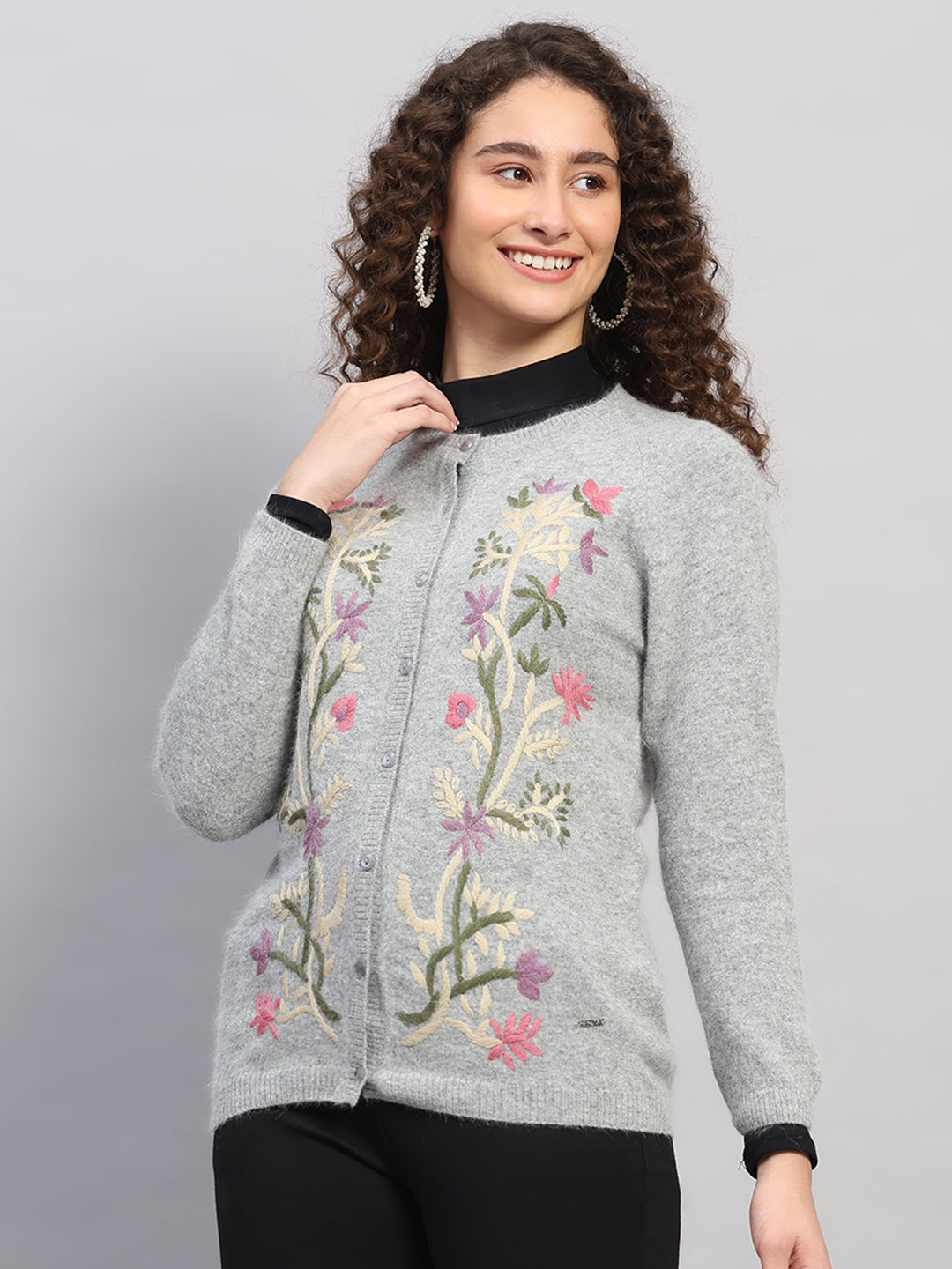 Women Light Grey Jaquard Round Neck Full Sleeve Cardigan
