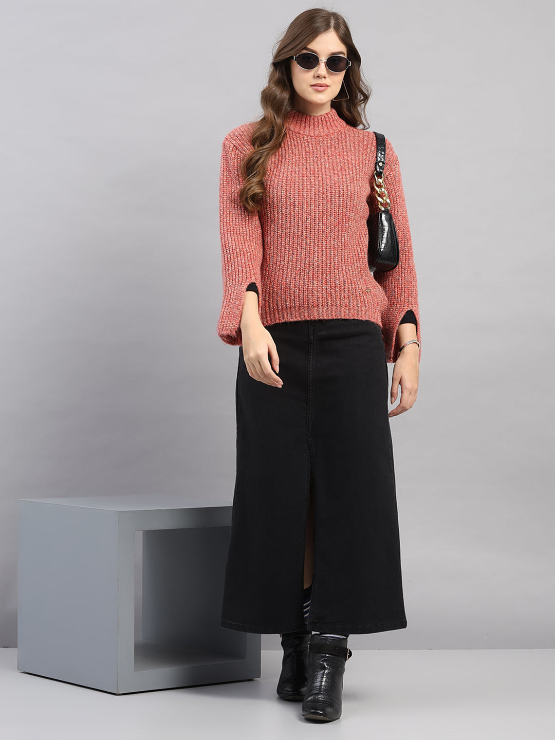 Women Pink Self Design Round Neck Full Sleeve Winter Top