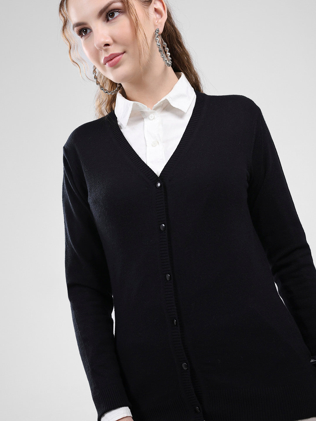 Women Black Solid V Neck Full Sleeve Cardigan