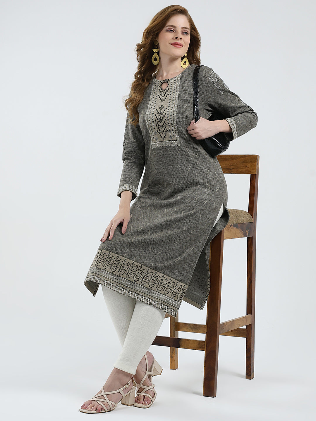 Women Grey Self Design Round Neck Full Sleeve Winter Kurti