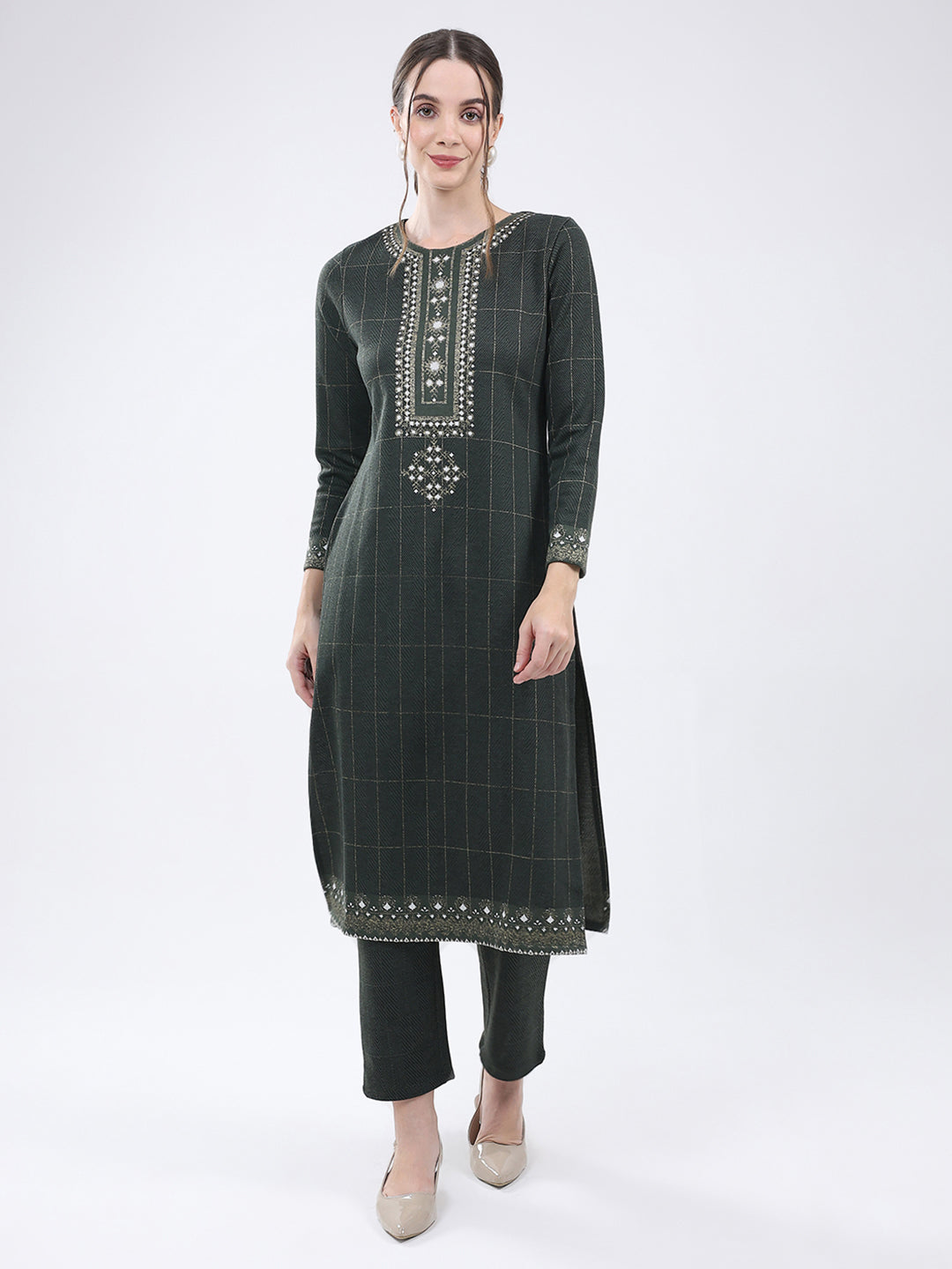 Women Green Self Design Round Neck Full Sleeve Kurti Set for Winter