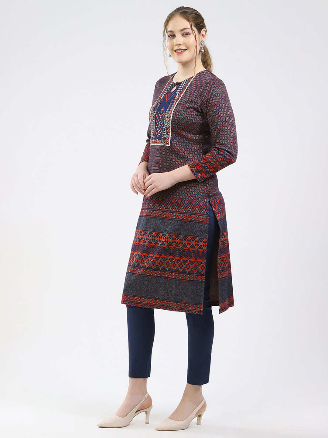 Women Maroon Printed Round Neck Full Sleeve Winter Kurti