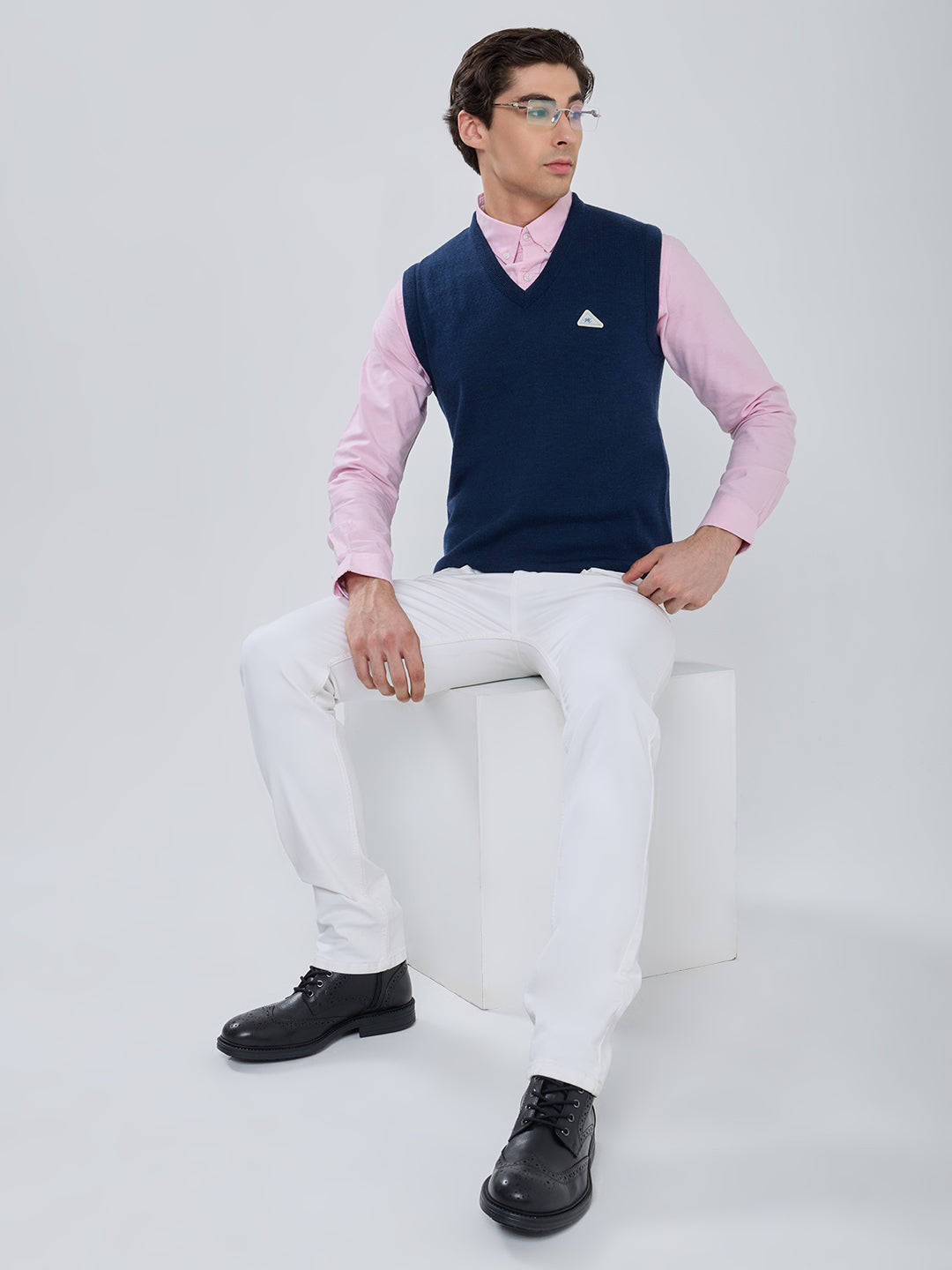 Men Navy Blue Solid V Neck Sleeveless Sweater
