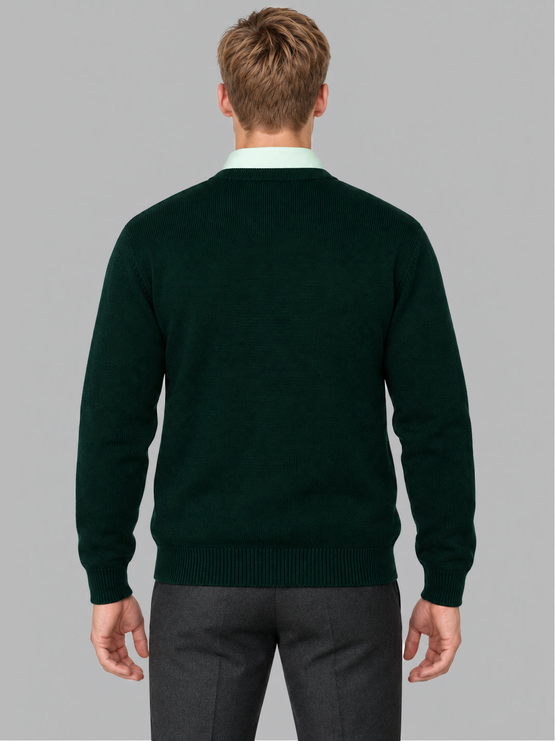 Men Green Solid V Neck Full Sleeve Pullover