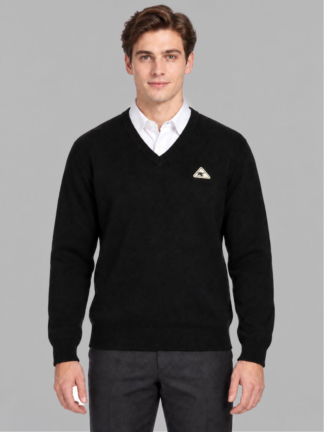 Men Black Solid V Neck Full Sleeve Pullover