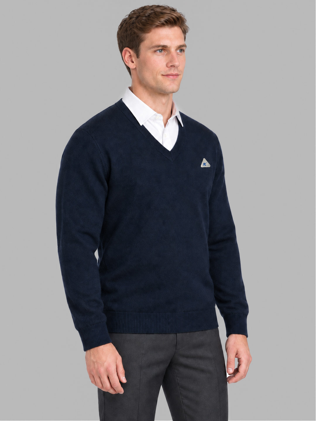 Men Navy Blue Solid V Neck Full Sleeve Pullover