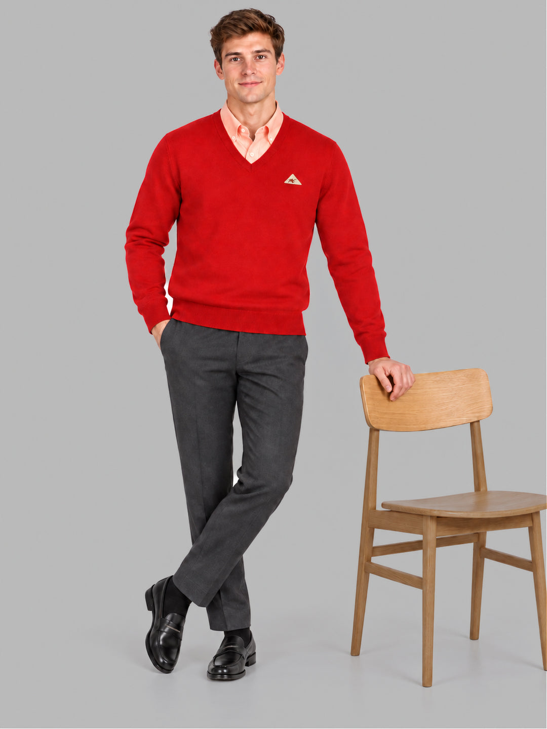 Men Red Solid V Neck Full Sleeve Pullover