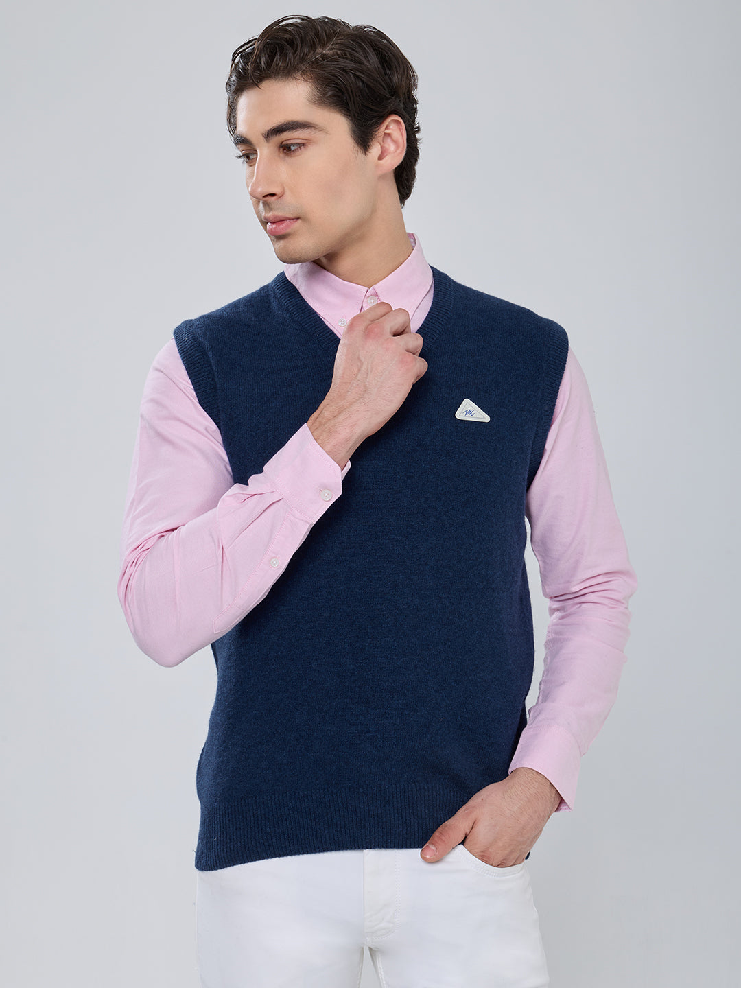 Men Blue Solid V Neck Sleeveless Sweater