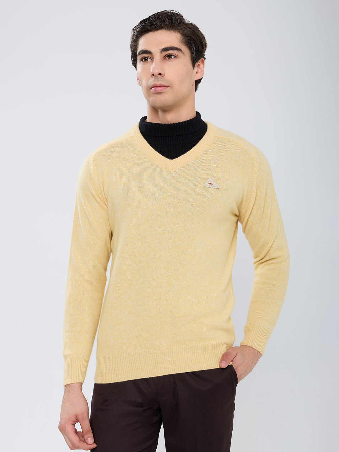 Men Yellow Solid V Neck Full Sleeve Pullover