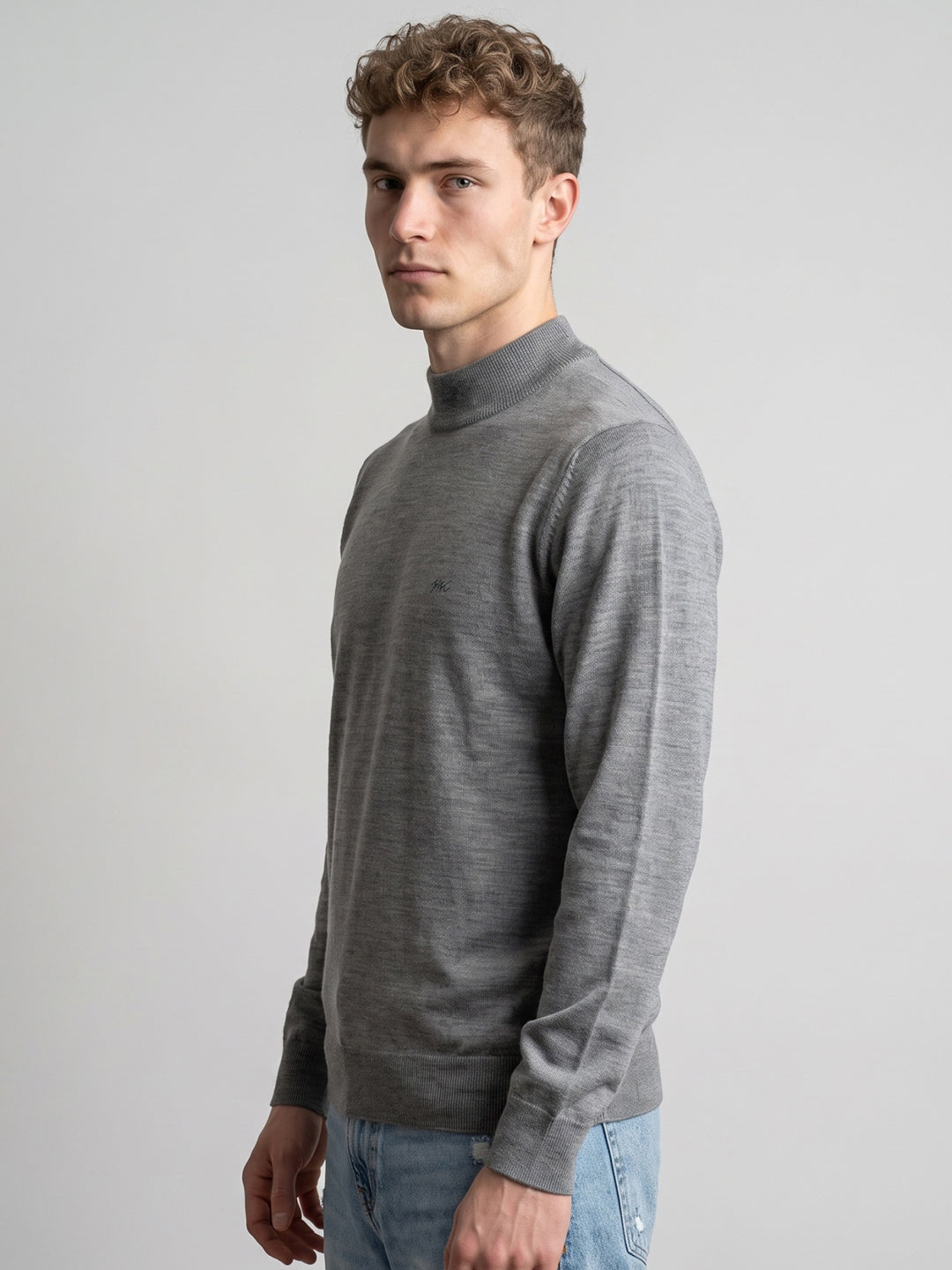 Men Grey Solid Turtle Neck Full Sleeve Pullover