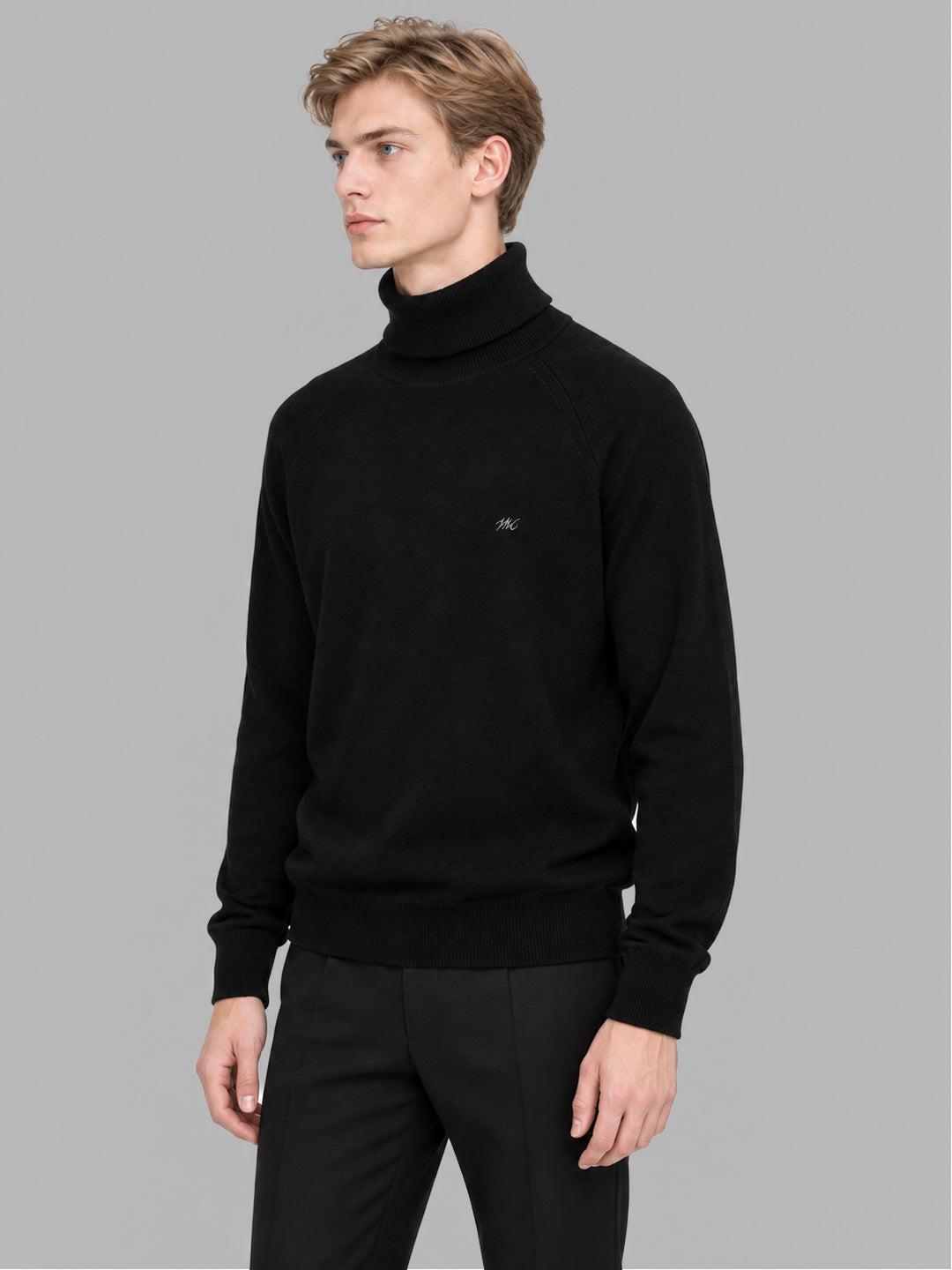 Men Black Solid Turtle Neck Full Sleeve Pullover