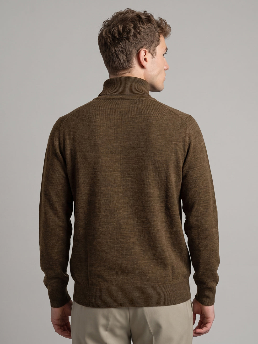 Men Brown Solid Turtle Neck Full Sleeve Pullover