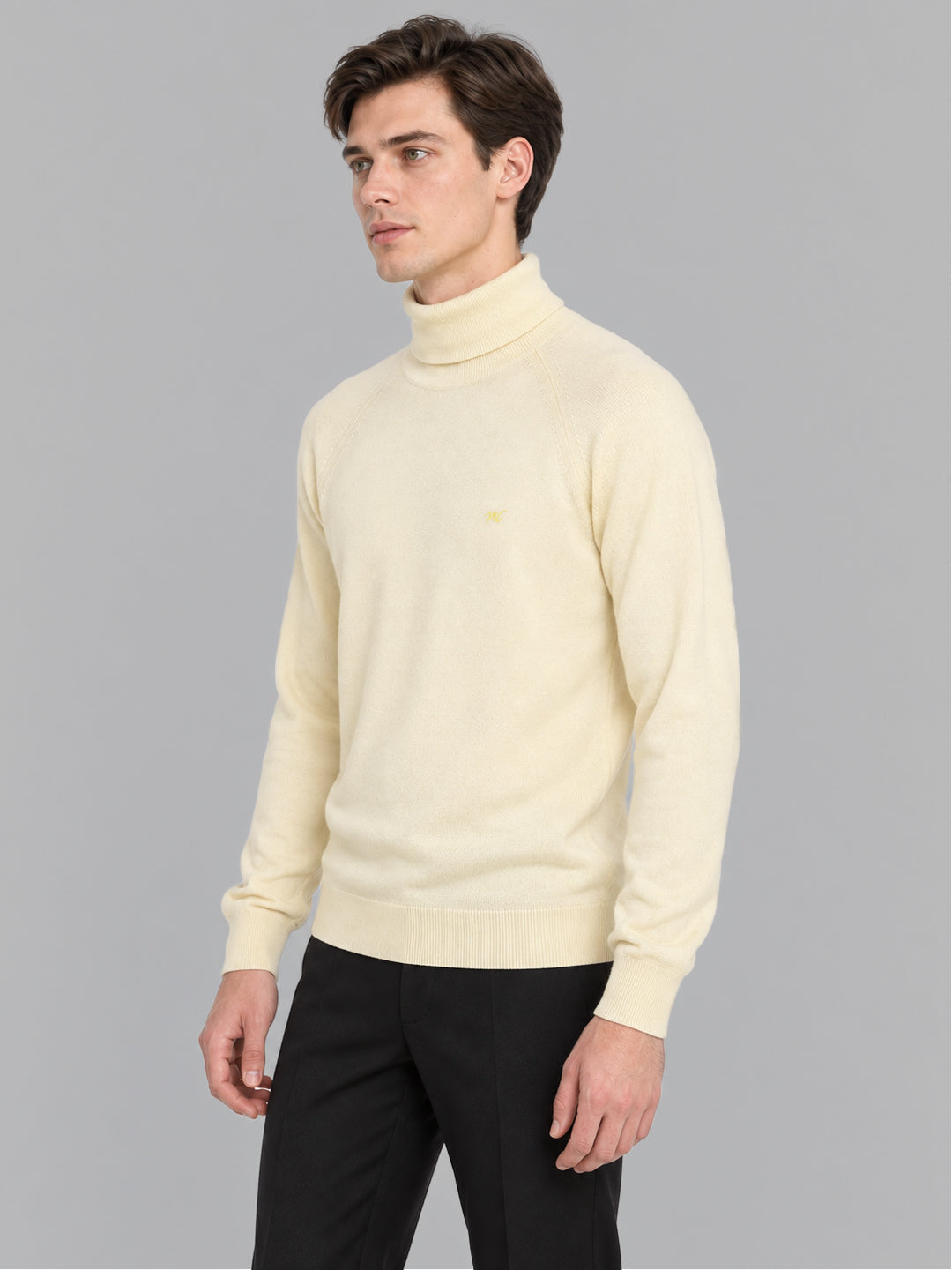 Men Cream Solid Turtle Neck Full Sleeve Pullover