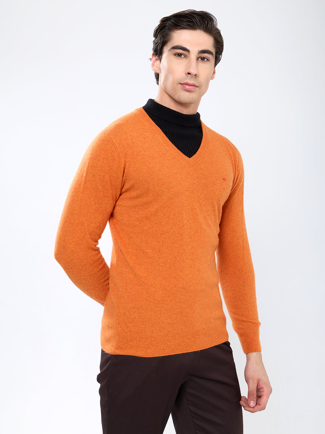 Men Orange Solid V Neck Full Sleeve Pullover