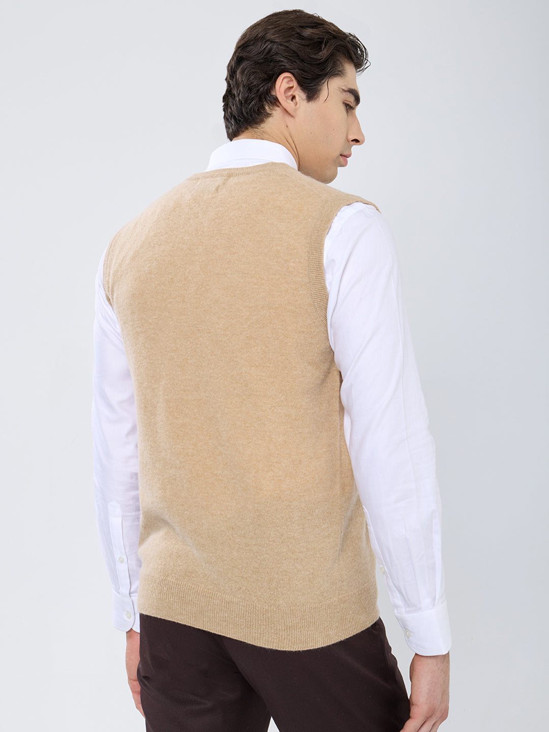 Men Camel Brown Solid V Neck Sleeveless Sweater