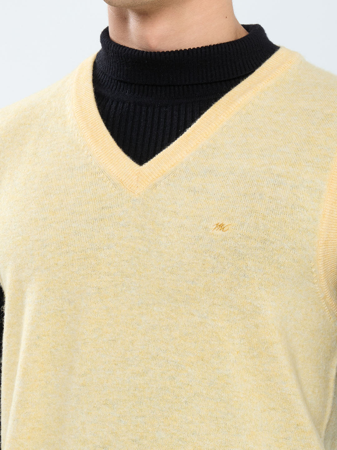 Men Yellow Solid V Neck Sleeveless Sweater