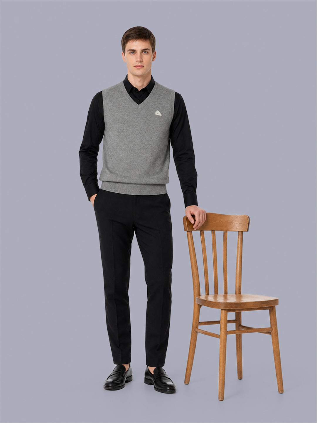 Men Grey Solid V Neck Sleeveless Sweater