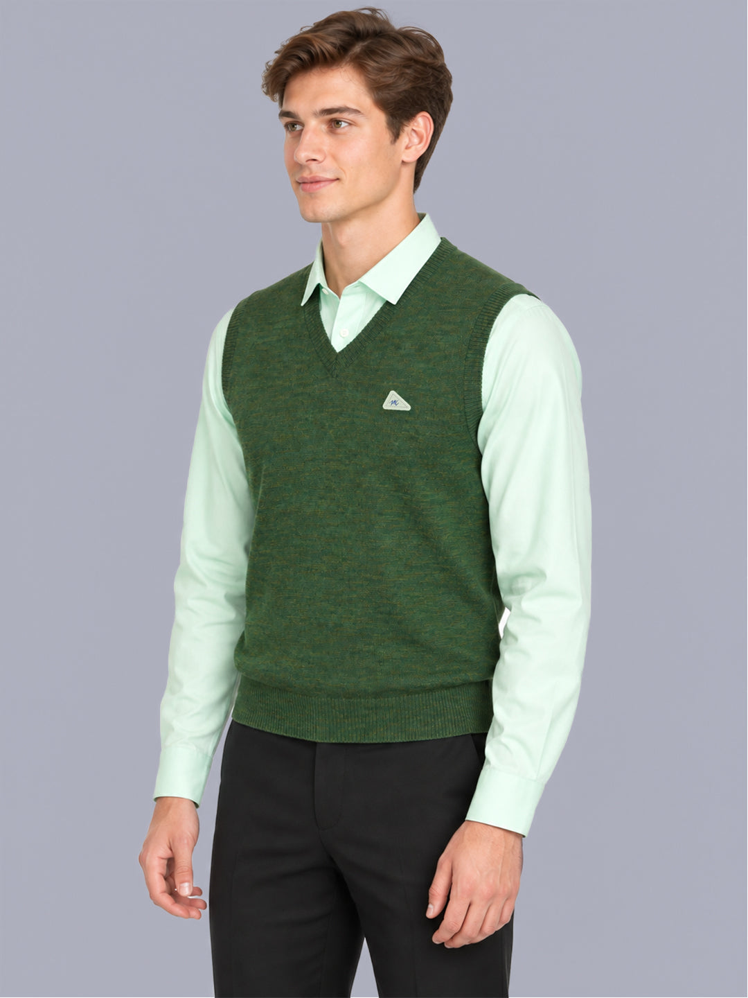 Men Green Solid V Neck Sleeveless Sweater