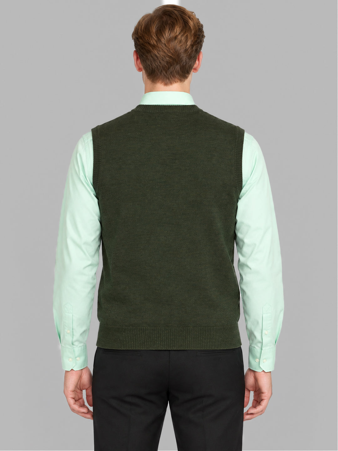 Men Green Solid V Neck Sleeveless Sweater