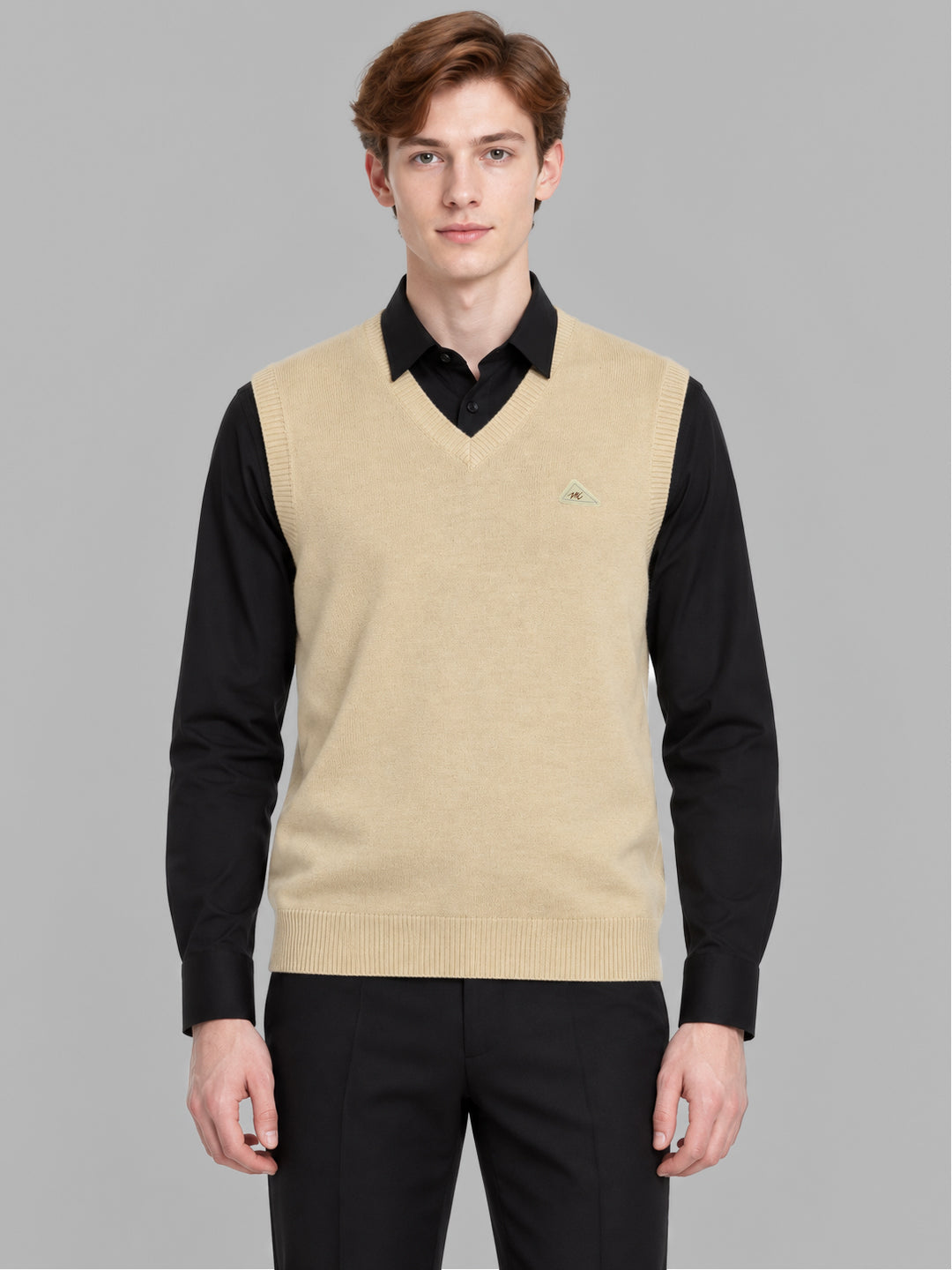 Men Camel Brown Solid V Neck Sleeveless Sweater